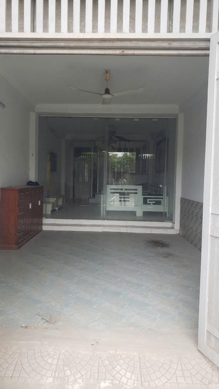 Cho thuê nhà nguyên căn ngõ 192 Lê Trọng Tấn, 85m2 x 4 tầng, 4 ngủ, ô tô vào nhà, 18 Triệu - Ảnh chính